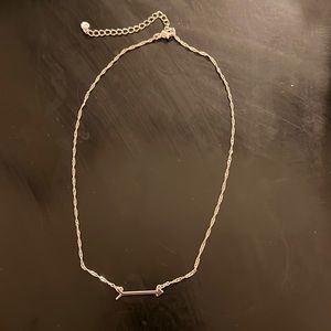 Spiraled chained necklace with arrow